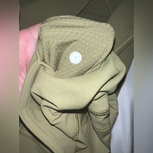 Lululemon groove pant - Picture 2 of 4